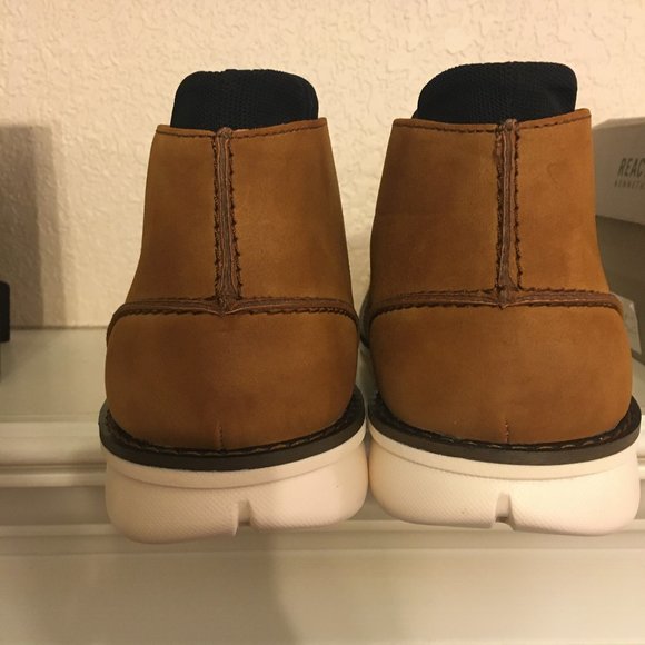 Kenneth Cole REACTION Casino chukka boots, NIB - Picture 3 of 6